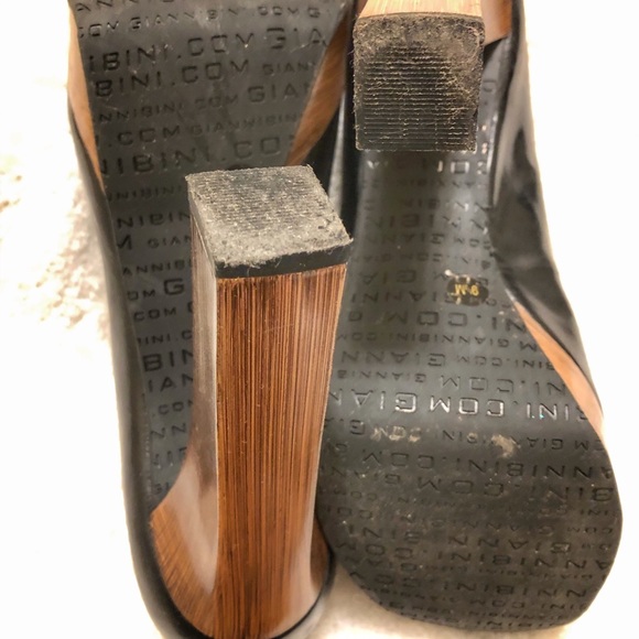 Black Gianni Bini Black Peep Toe Heels - Picture 2 of 3